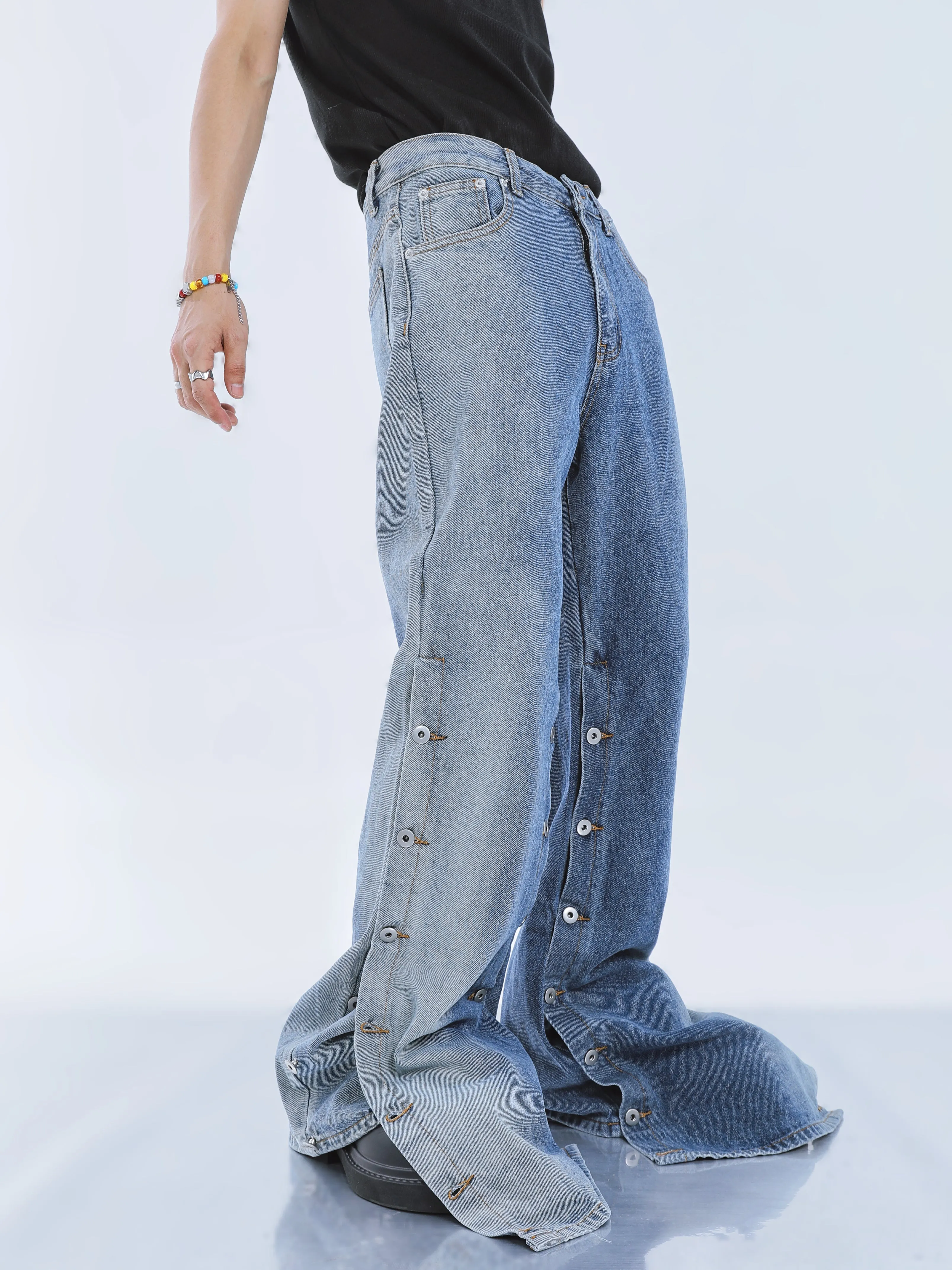 【23s September.】Niche Buttoned Gradient Jeans -M