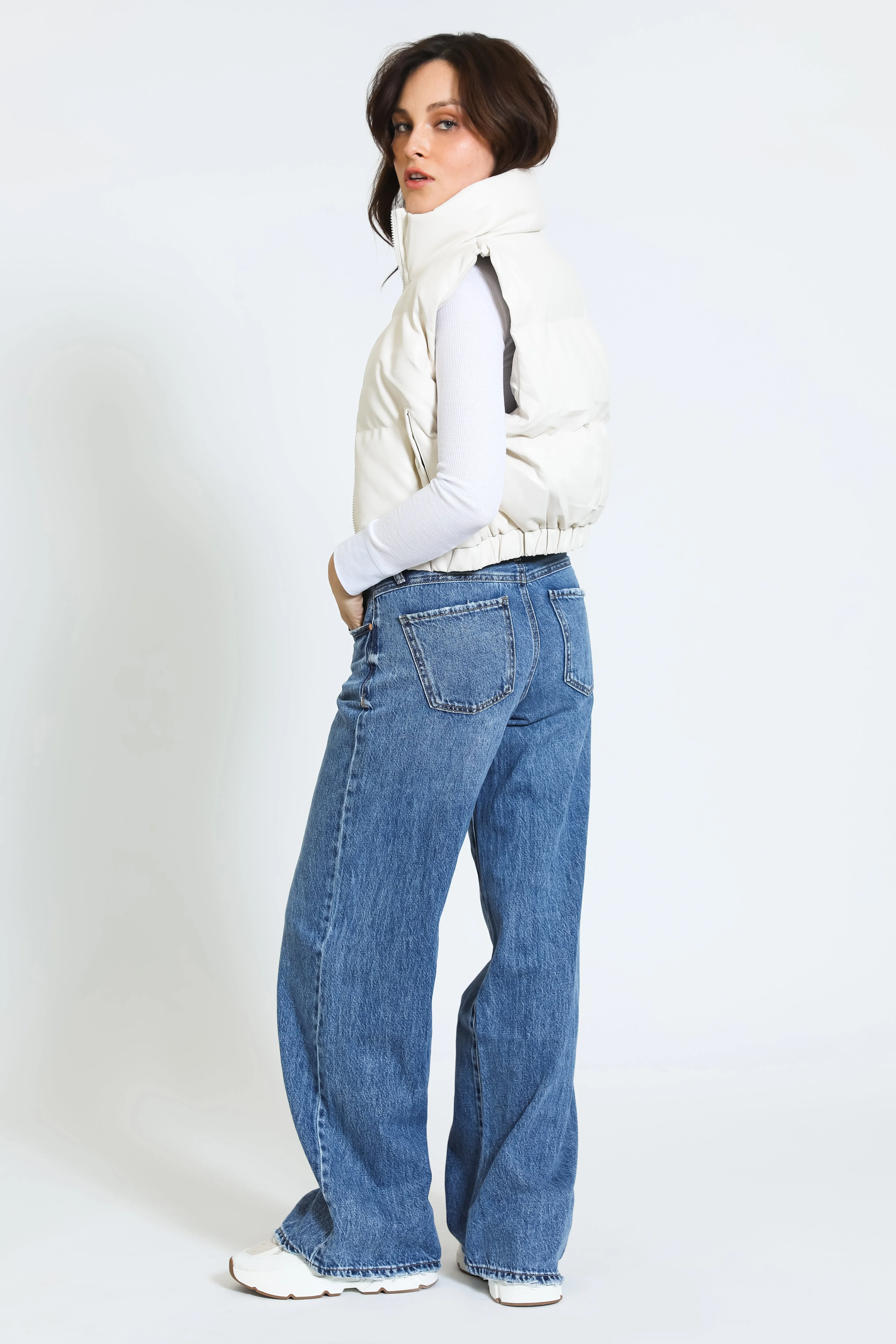 Ashley Classic Low Rise A-Line Baggy Jeans - Light Indigo