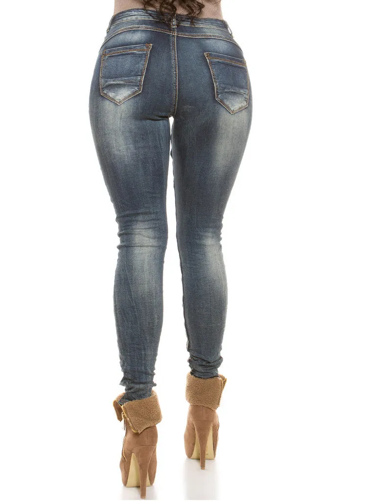 Curvy Girl Plus size ripped distressed worn look Skinny jeans