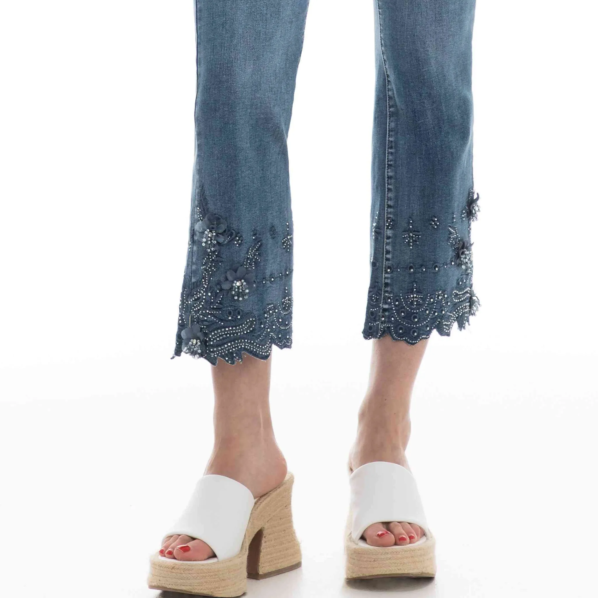 Flower Detailed Hem Jeans