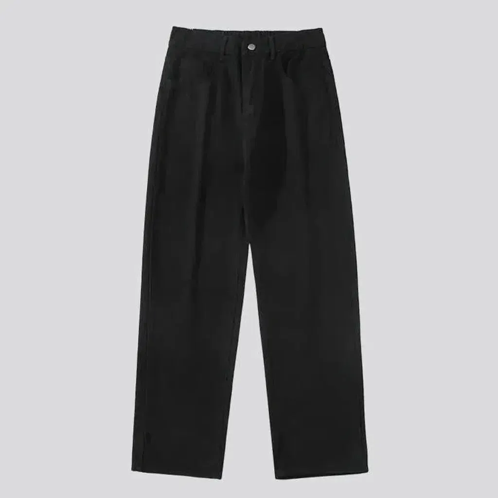High-waist 90s jeans
 for men