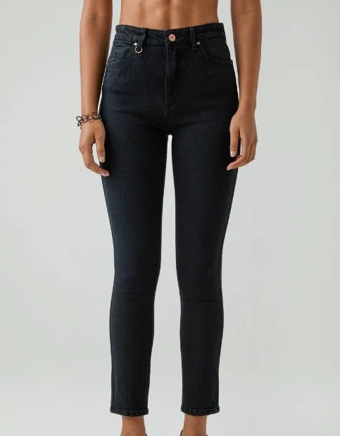 Marilyn Skinny Zero Rolling Stoned
