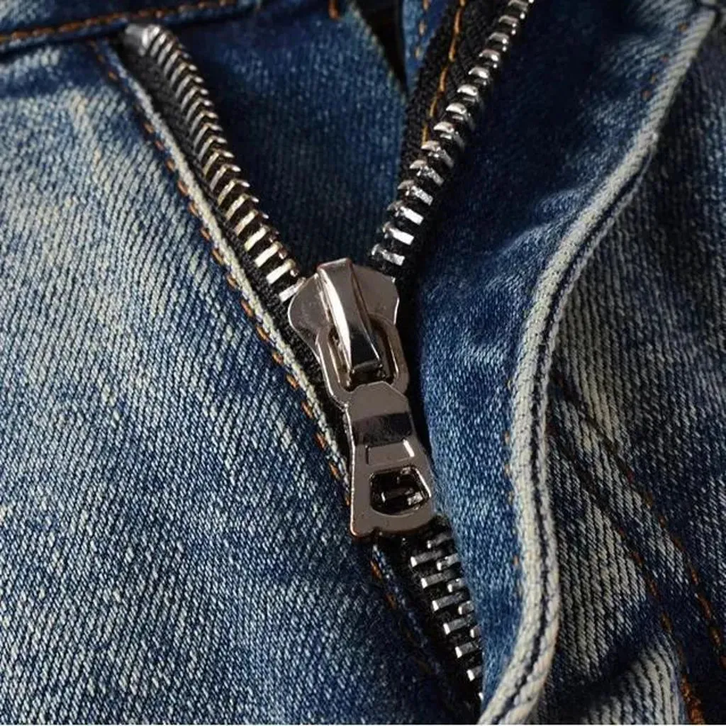 Men's tight jeans
