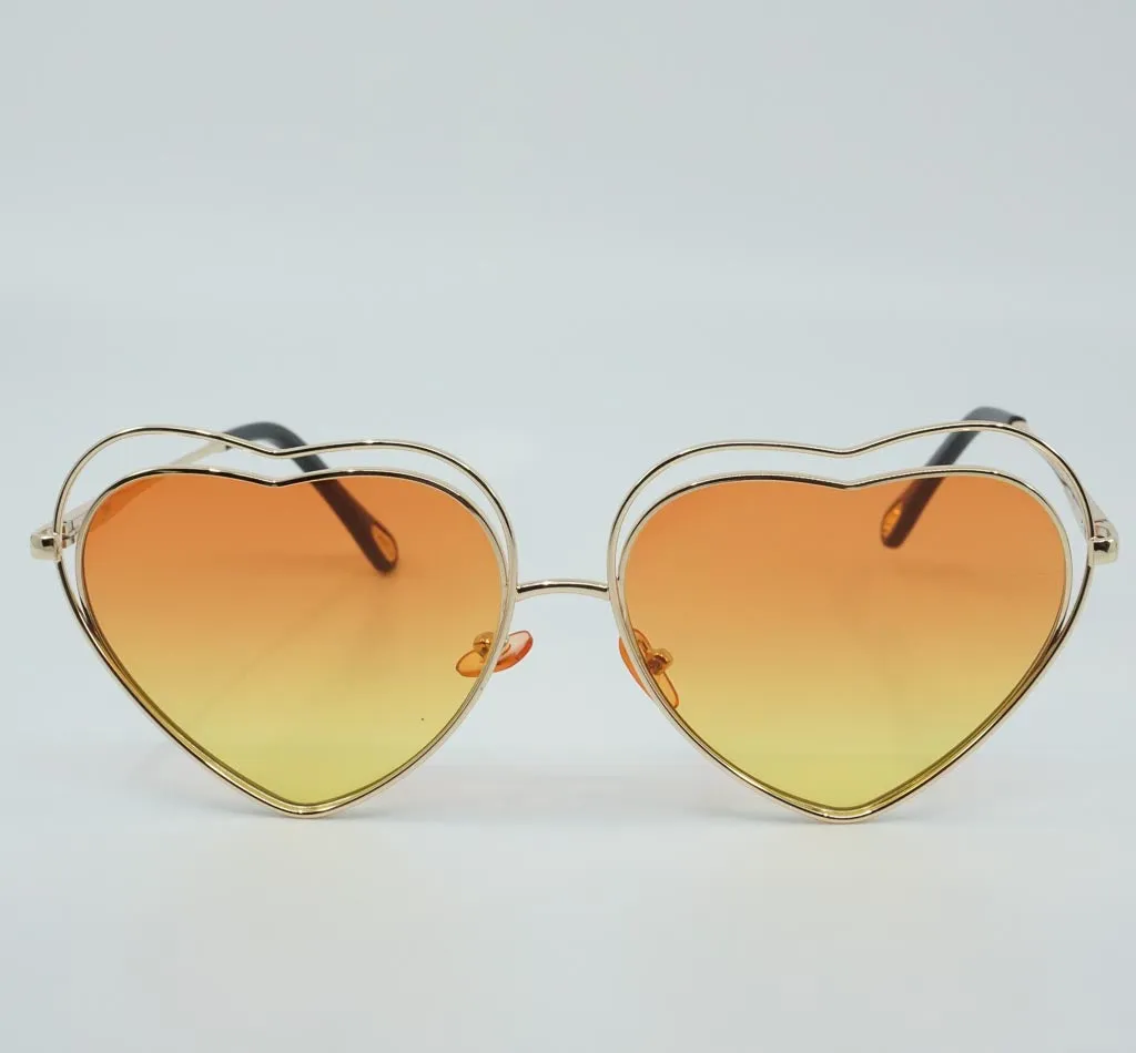 Suki Dream Heart Frame Sunglasses