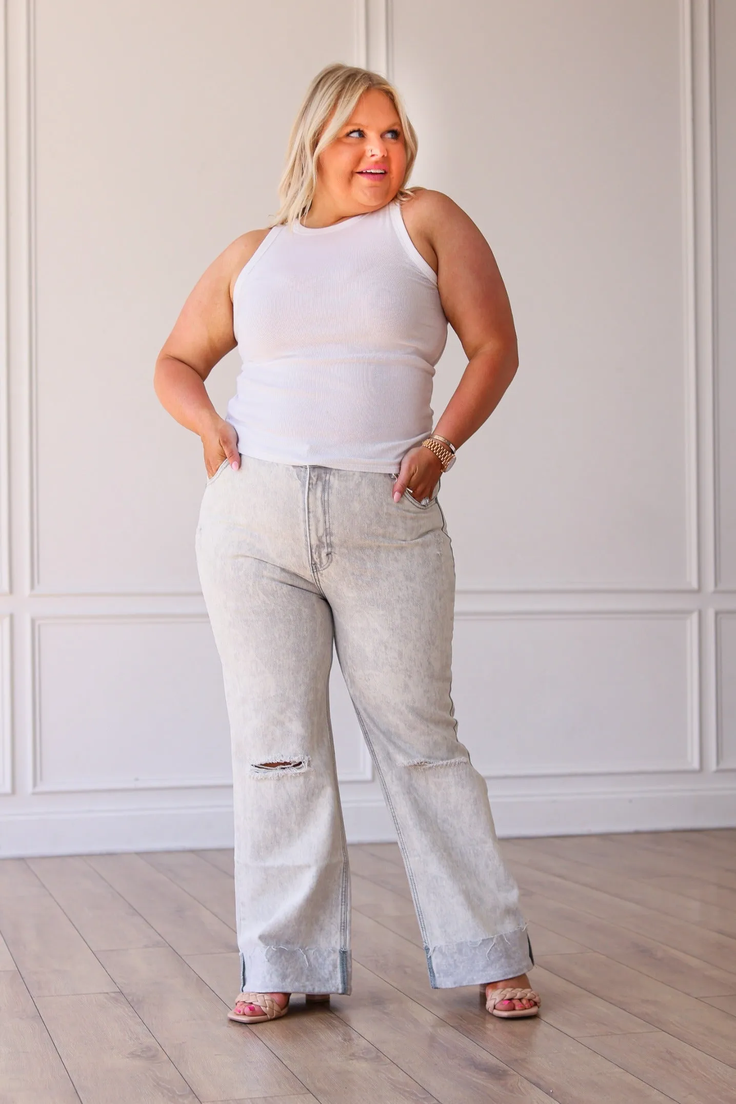 The Samantha White Straight Leg Jean
