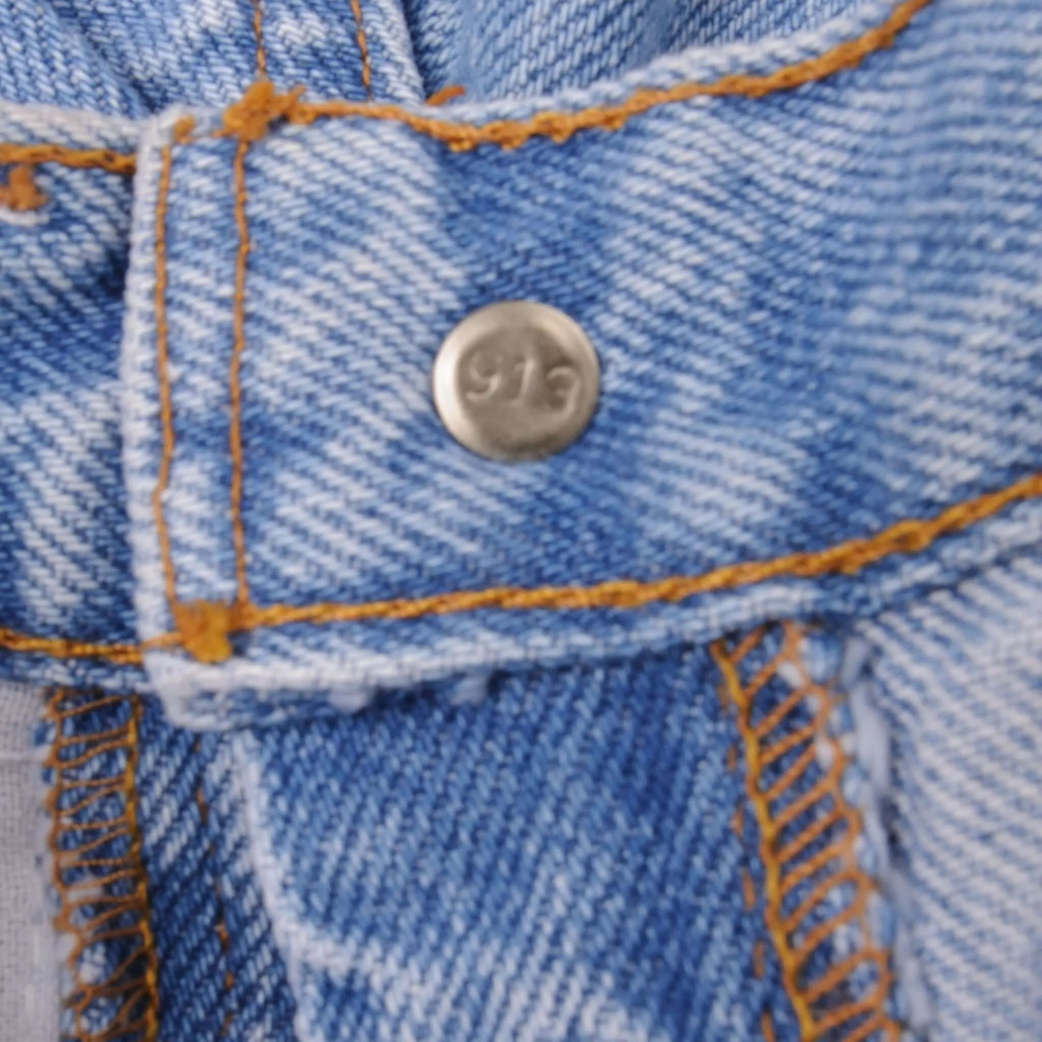 VINTAGE LEVIS 501 PRESHRUNK JEANS 1993 SIZE 30X32 W30 L32 MADE IN USA DEADSTOCK
