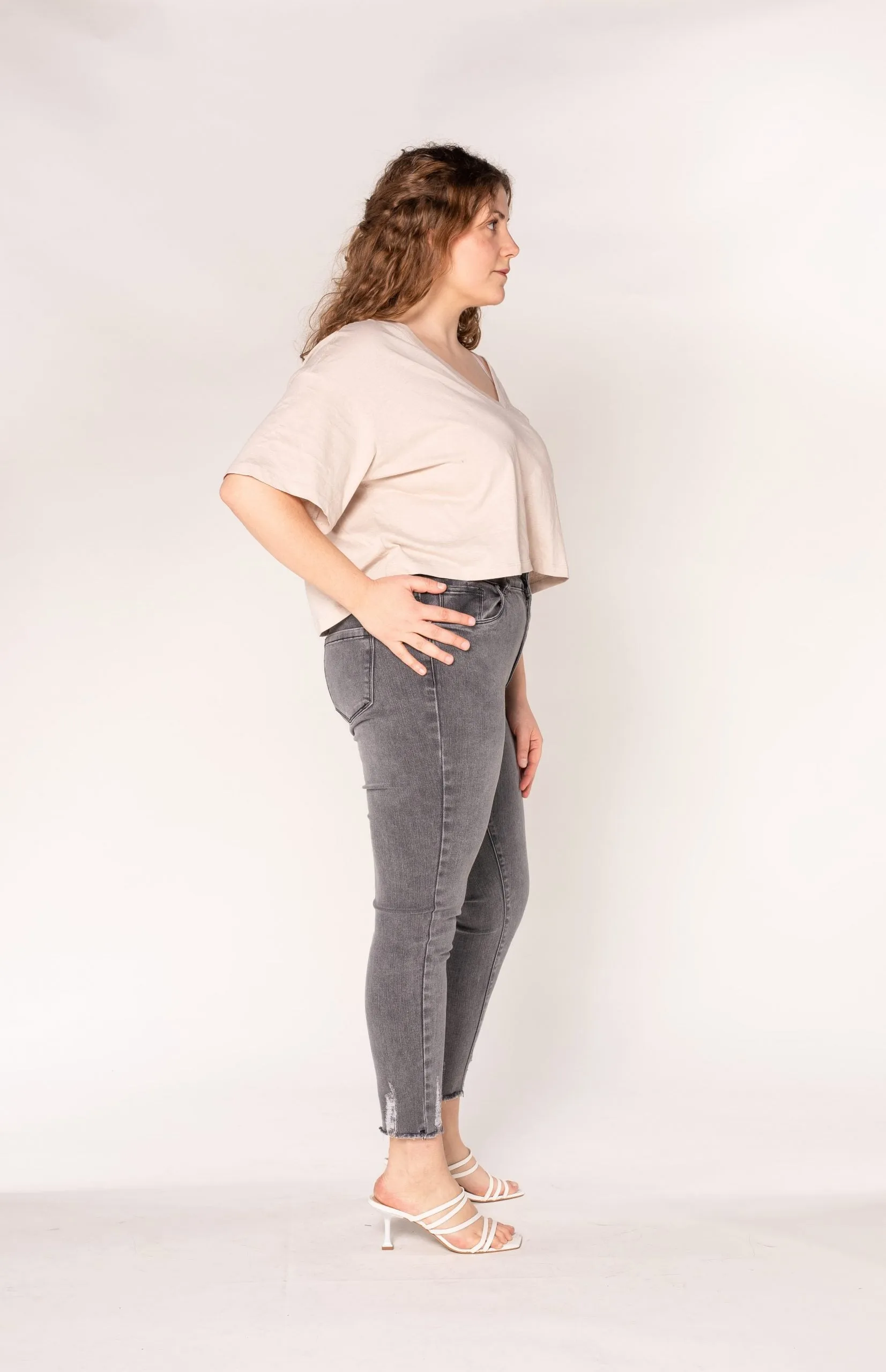 Wholesale Grey Plus Size High Waist Frayed Jeans